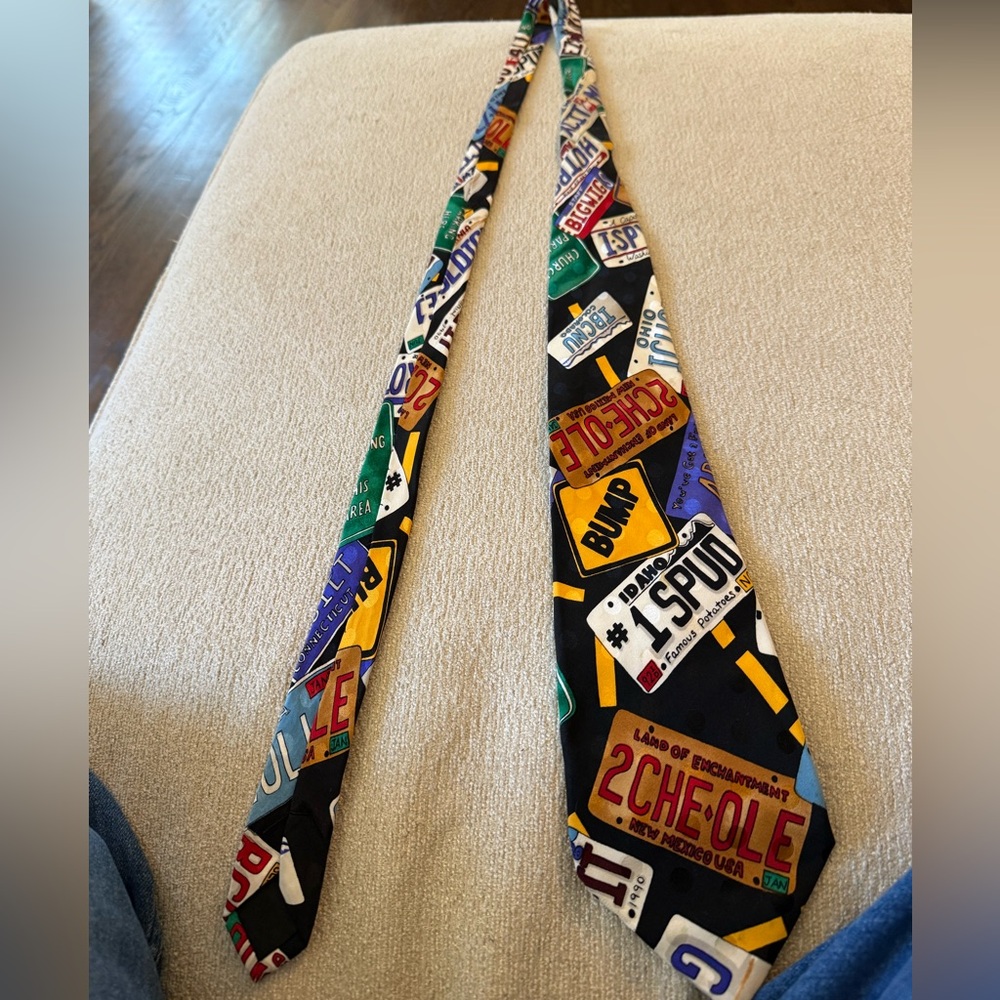 1990 Nicole Miller Silk Tie License Plate Hand Sewn Father’s Day Gift Spring Y2K